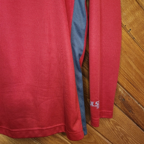 Pulse 150 large red long sleeved athletic shirt - Picture 6 of 13